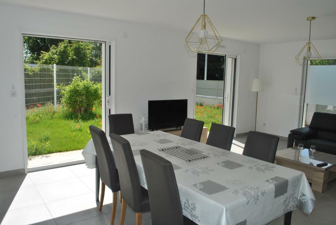 Villa La Marina à Chassieu Extérieur photo