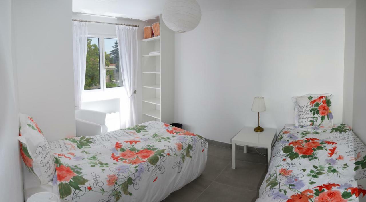 Villa La Marina à Chassieu Extérieur photo